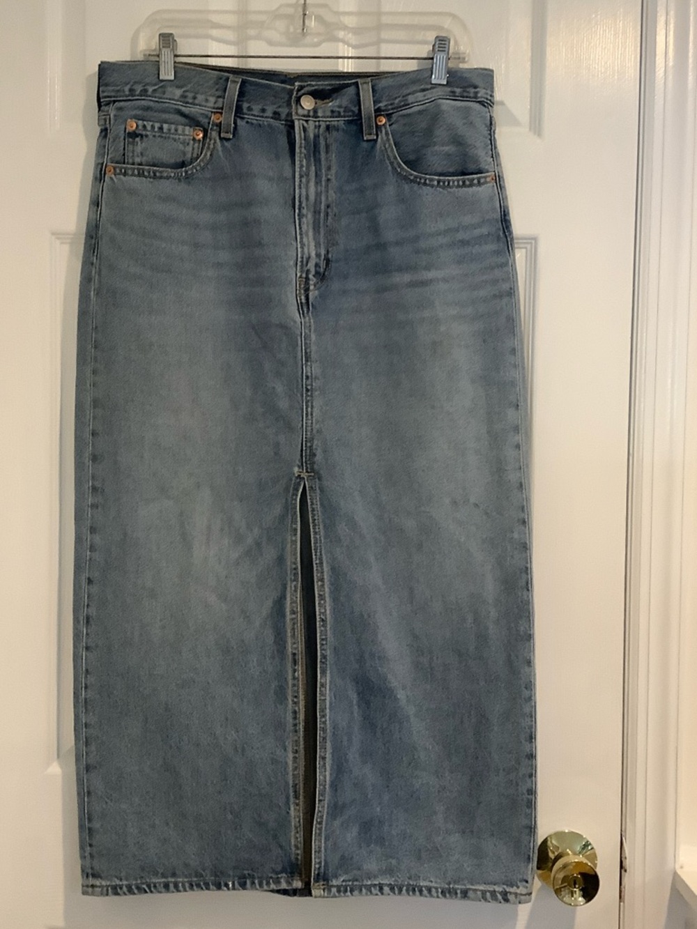 LEVI’S Light Wash Long Festival Western Cowgirl Slit Classic Denim Fall Skirt 31